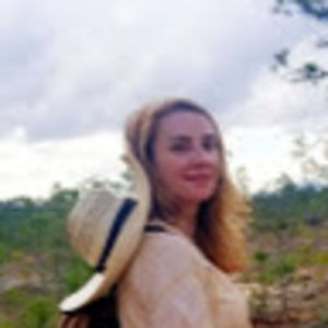 Meet your Posher, Frances